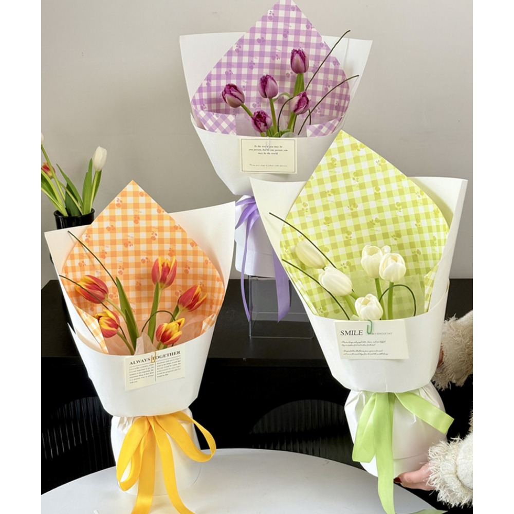 Rose Grid Print Thick White Kr - огляд і ціна Flower Wrap Kraft